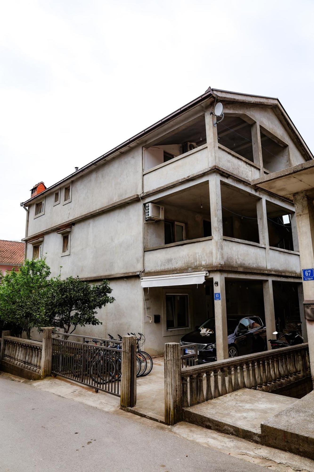 טיווט Apartments Djukic מראה חיצוני תמונה