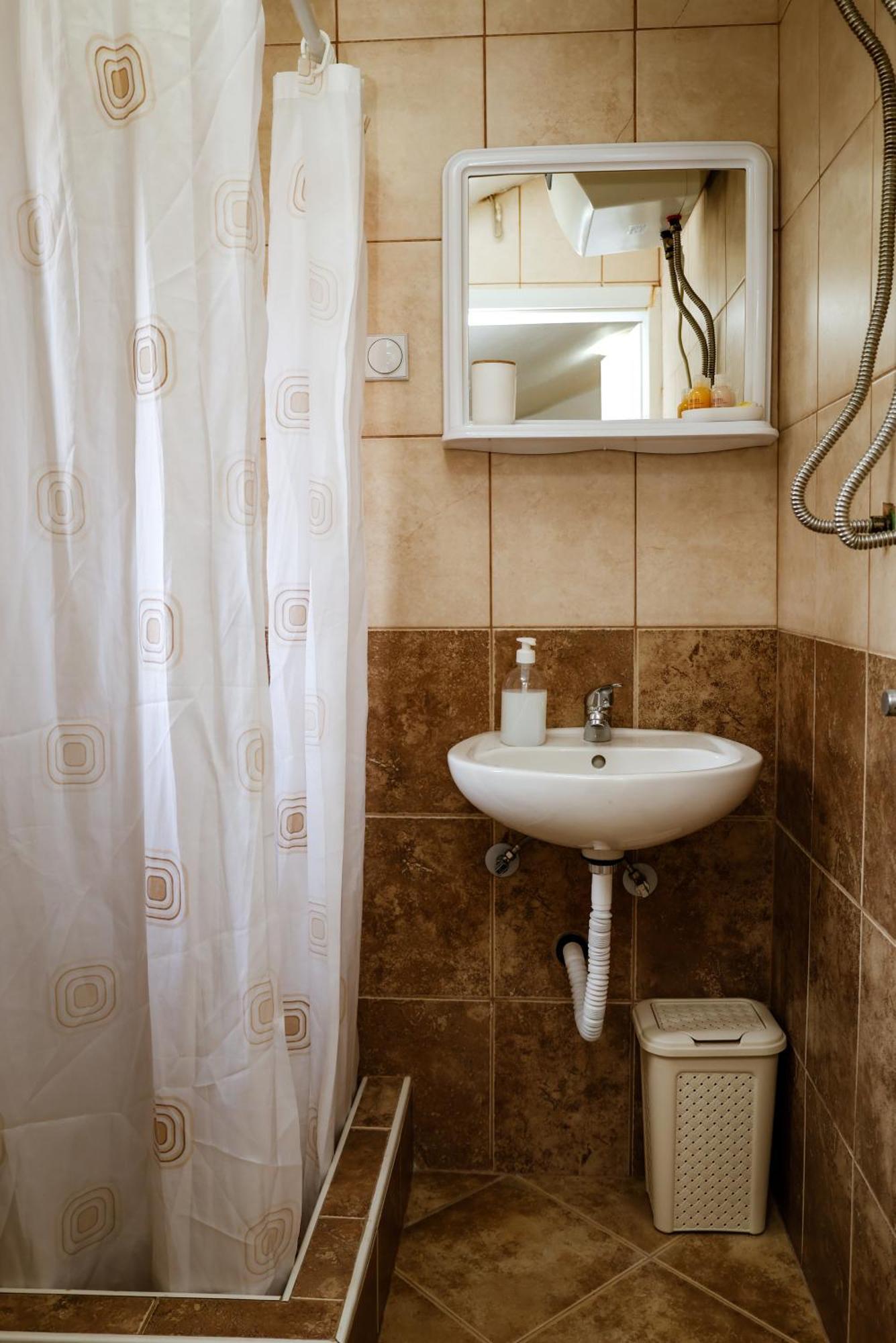 טיווט Apartments Djukic מראה חיצוני תמונה